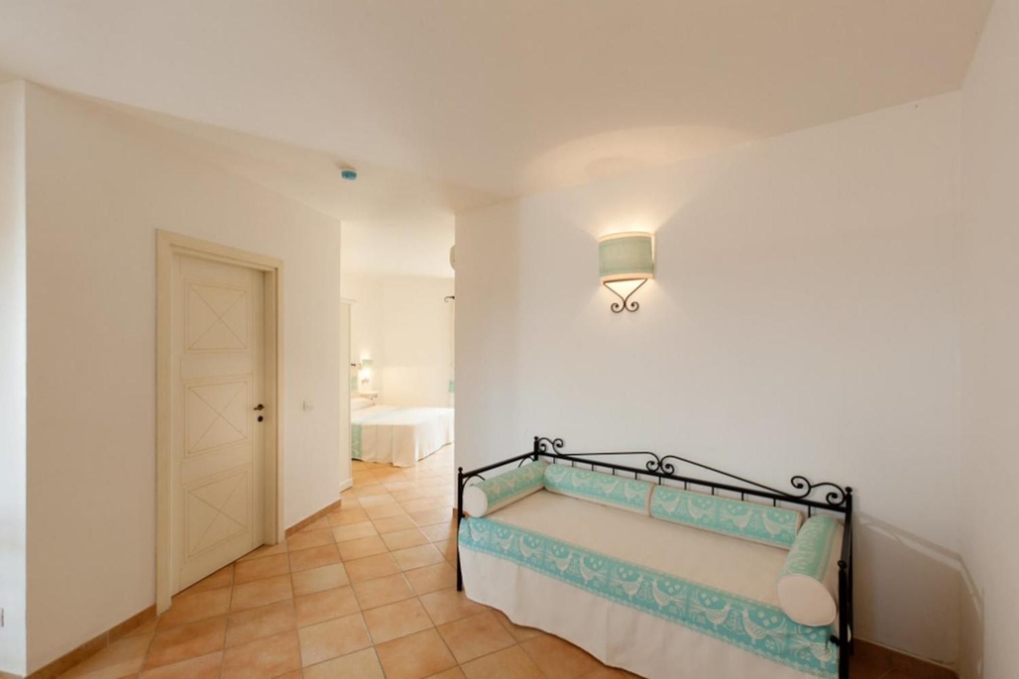 Residence Baia Dei Mirti Vignola Mare Exterior foto